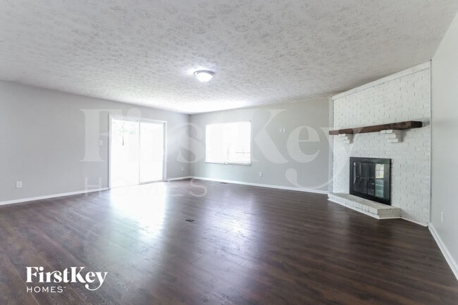 Building Photo - 8930 Ridgepointe Ct