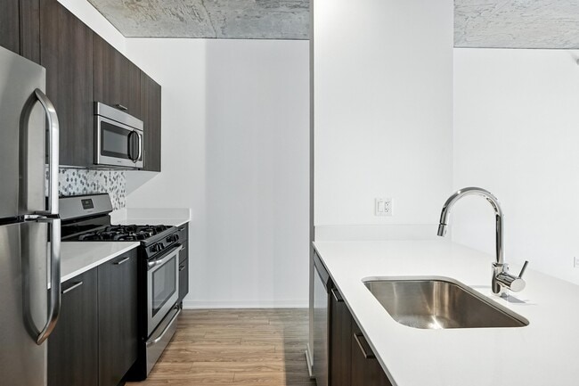 Foto del edificio - 1303 S Wabash Ave