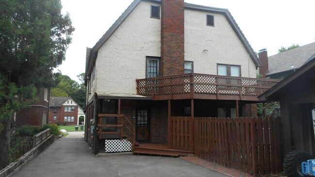 Foto del edificio - 235 Hawthorne St