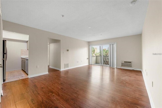 Foto del edificio - 406 S Cedar Ave