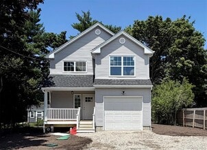 Building Photo - 102 Pulaski Rd