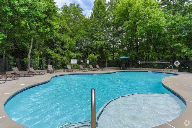 Building Photo - The Cottages at White Oak