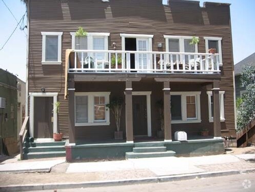 Foto del edificio - 1605-1607 Lucile Ave