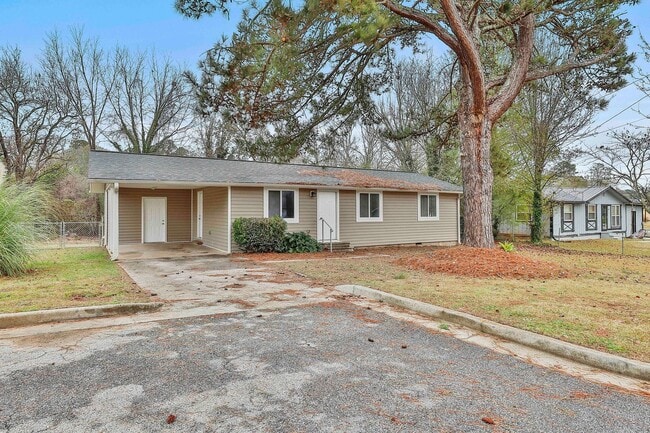 Foto del edificio - Cozy 3bd/1ba in Hampton.