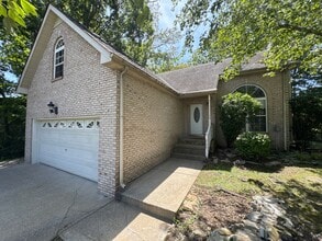 Building Photo - 3017 Frontier Ln