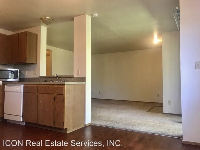 Building Photo - 2802 N Narrows Dr