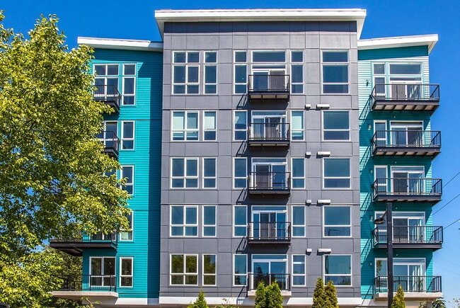 Building Photo - Pure Redmond