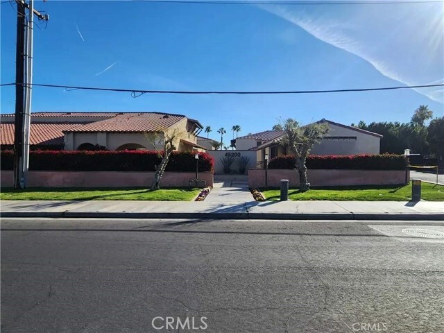 Foto principal - 45200 Deep Canyon Rd