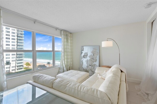 Foto del edificio - 3500 Galt Ocean Dr