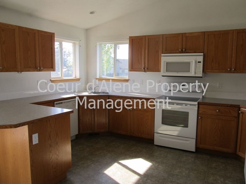 Foto del edificio - 2642 W Broadmoore Dr