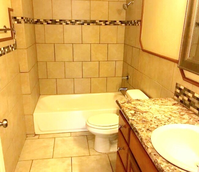 Foto del edificio - 3/2 Pre-leasing for August Move in!
