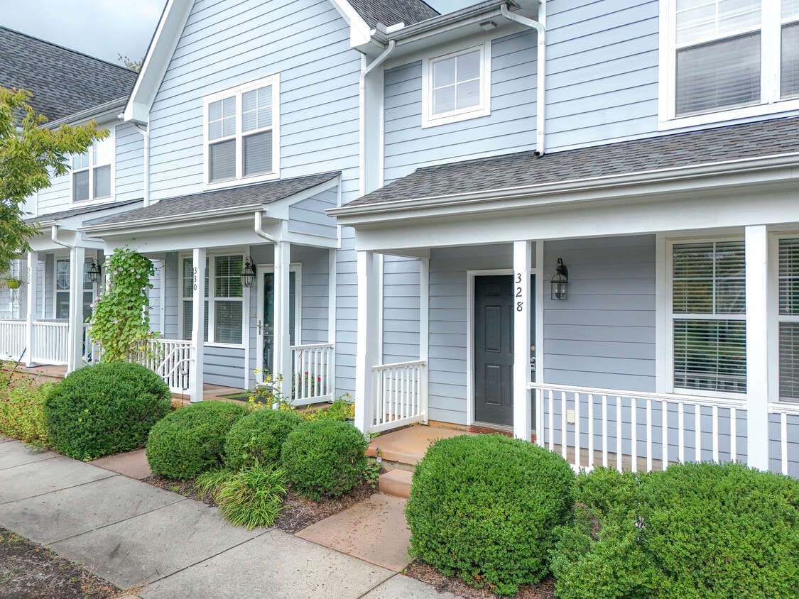 Primary Photo - 328 Marquette Ct