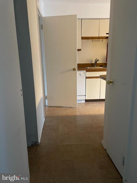 Foto del edificio - 806B Cypress Point Cir