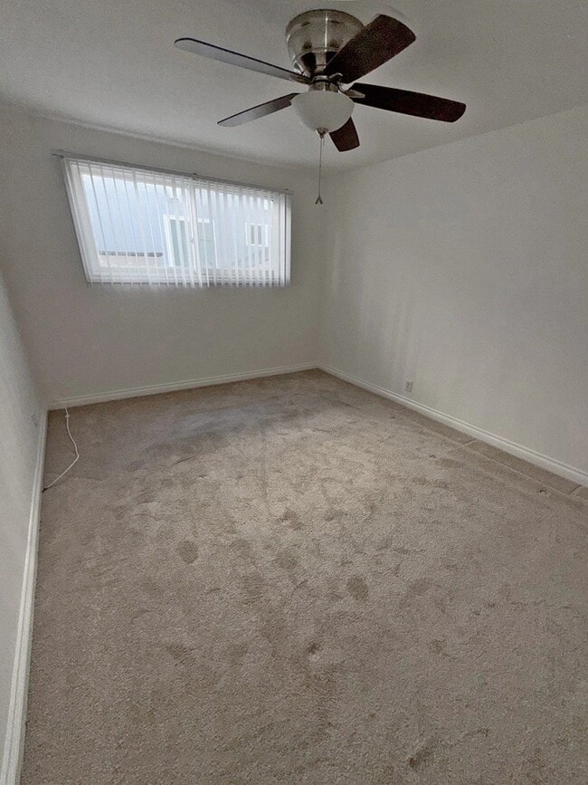 Foto del edificio - 1509 Orange Grv Ave