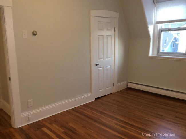 Foto del edificio - 277 Everett St