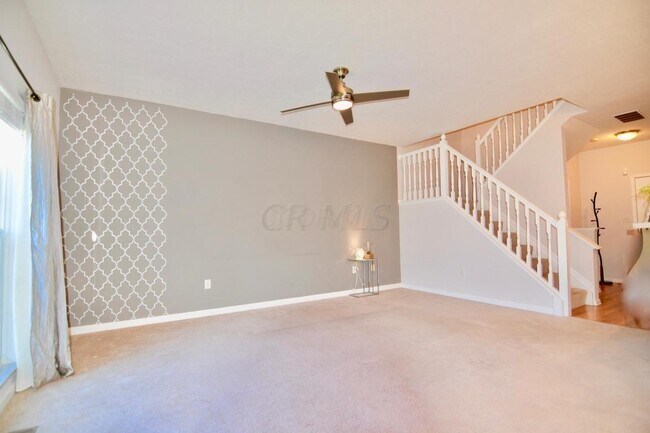 Foto del edificio - 674 Spring Valley Dr