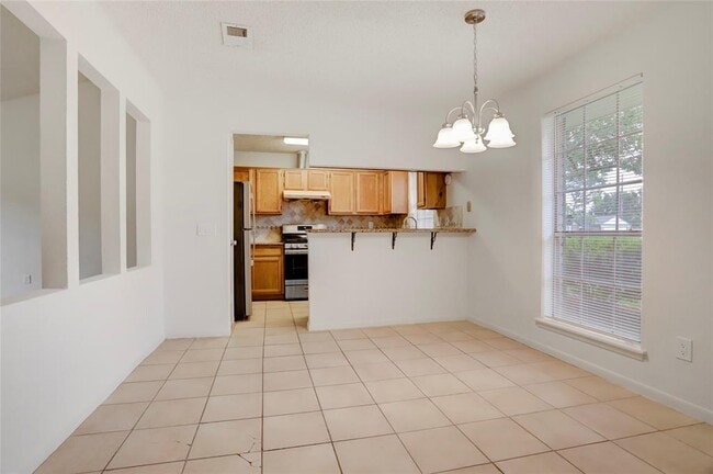 Building Photo - 3406 E Heatherock Cir