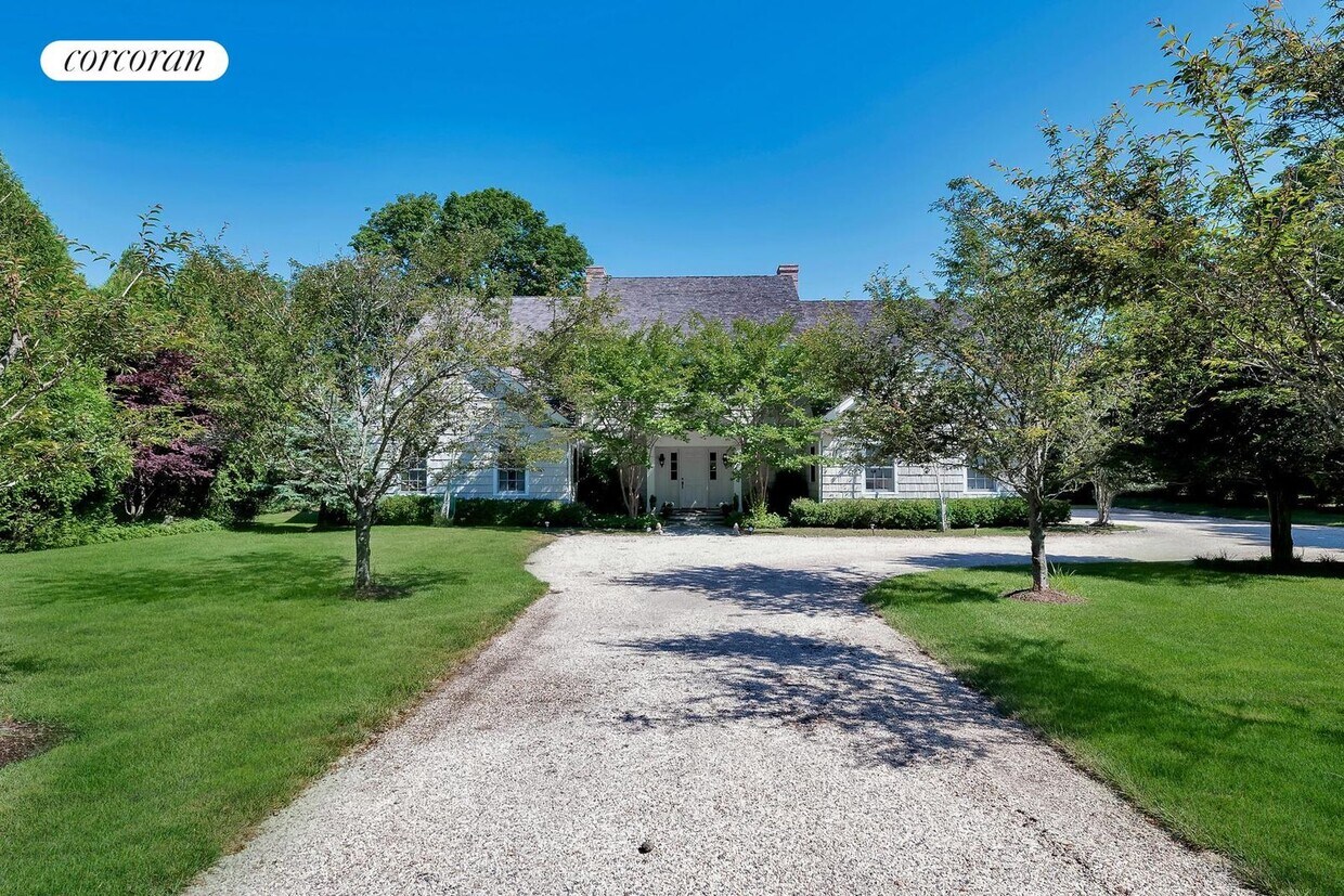 31 Foster Crossing, Southampton, NY 11968 House for Rent in