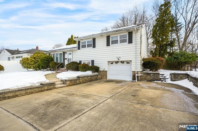 Foto del edificio - 111 Charles St