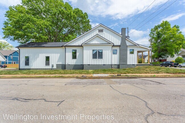 Building Photo - 4 br, 2 bath House - 1601 Bennett Ave