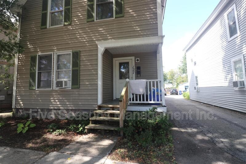 Photo - 127 North Union St