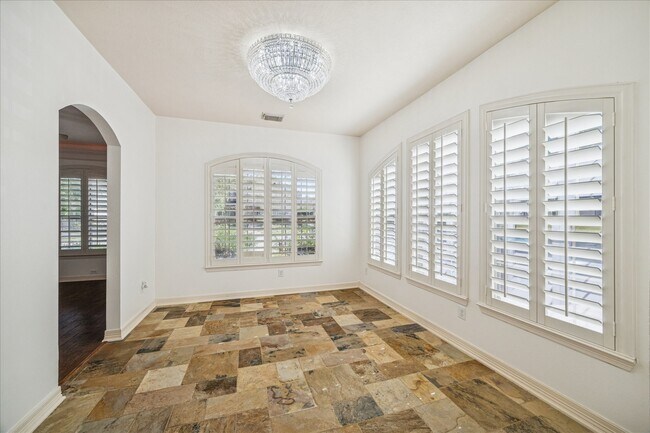 Foto del edificio - 15614 Stone Gables Ln