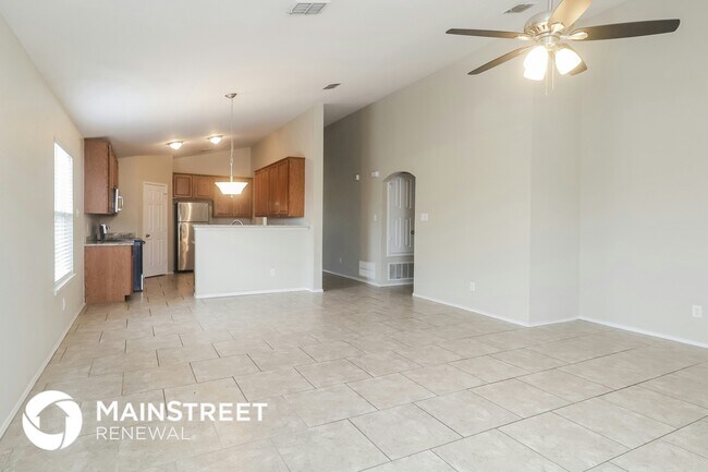 Building Photo - 1229 Spring Water Dr