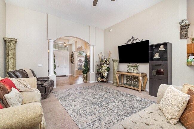 Foto del edificio - 4859 Chastain Dr