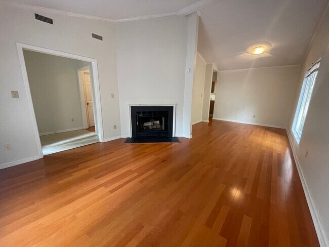 Foto del edificio - 110 Berry Patch Ln