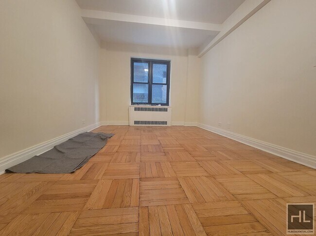 Foto del edificio - EAST 56 STREET