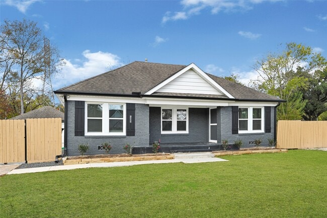 Foto del edificio - 7403 Cayton St