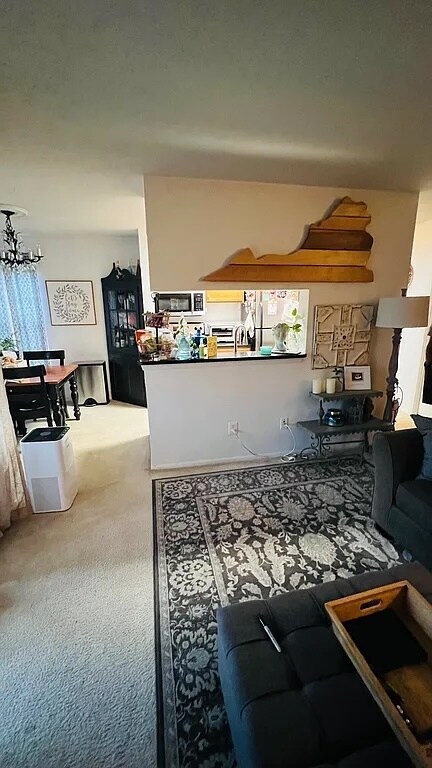 Foto del edificio - 11655 Chesterfield Ct