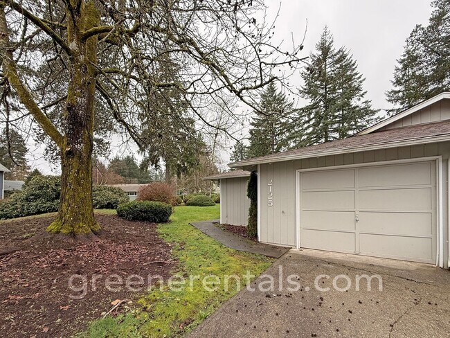 Foto del edificio - 2BD/1BA West Olympia Duplex