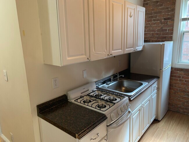 Foto del edificio - 463 Park Dr