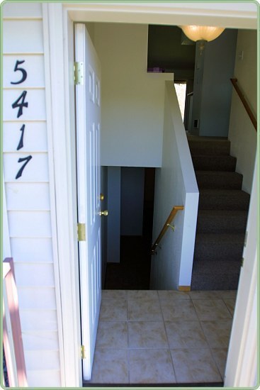 Building Photo - Triplex 5417 - 5421 North Hills Drive