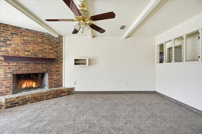 Foto del edificio - 608 N Colton Ave