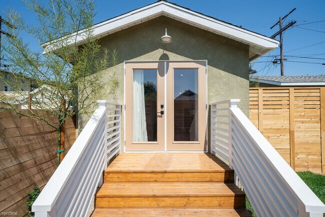 Building Photo - 1 br, 1 bath House - 2318 alta st