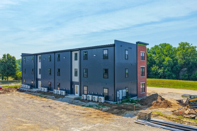 Building Photo - Flats at Lock 9