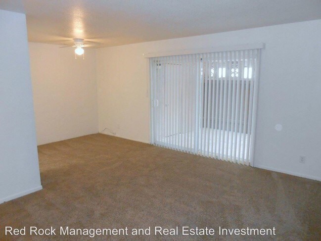 Building Photo - 3504 Villa Knolls N Dr