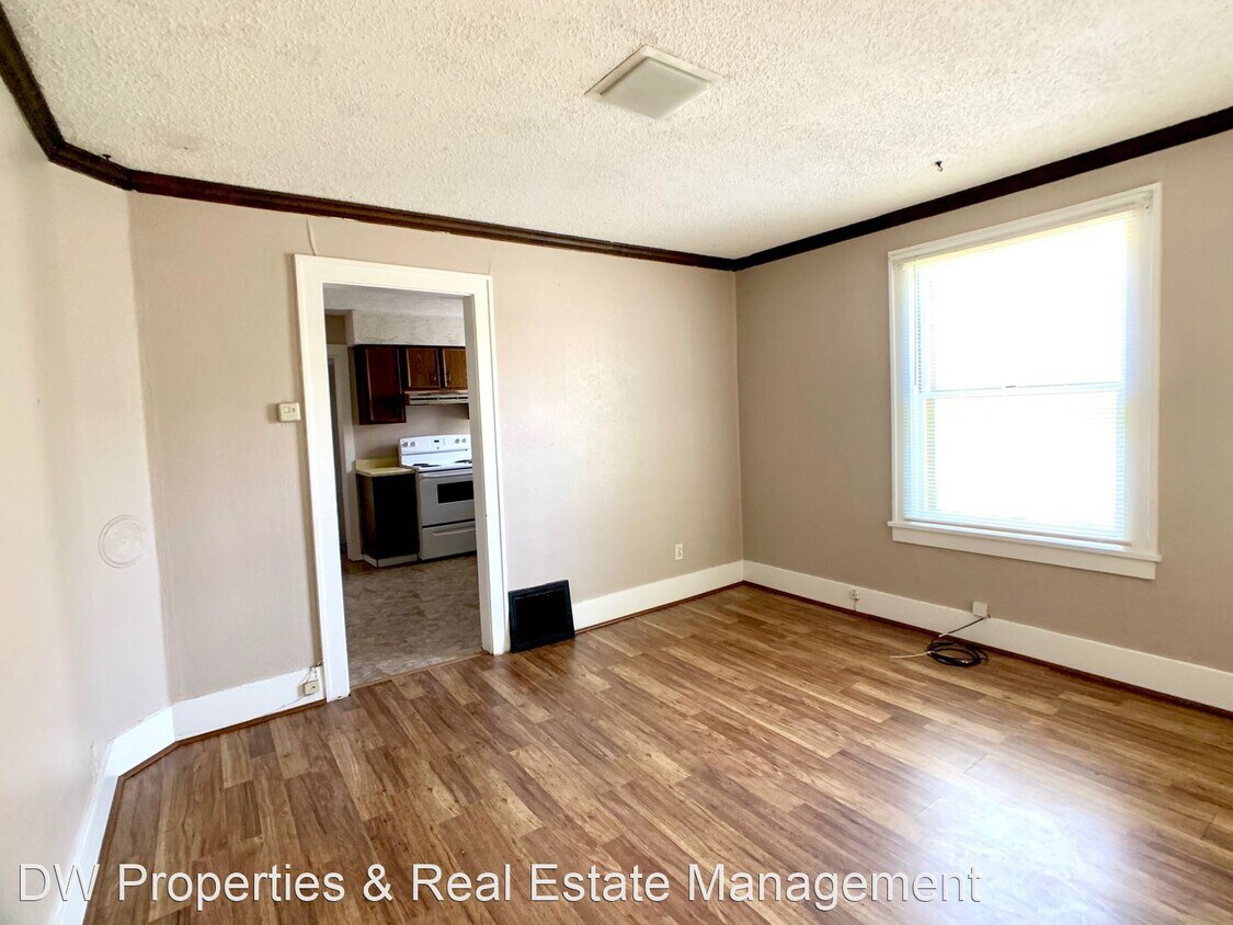 1508 Avenue A, Dodge City, KS 67801 Room for Rent in Dodge City, KS