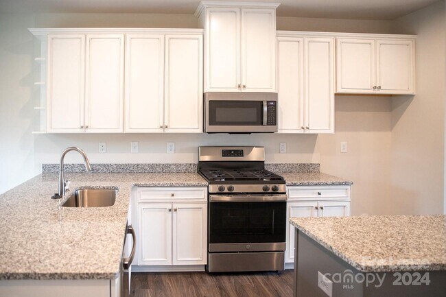 Foto del edificio - 222 Music Hall Wy