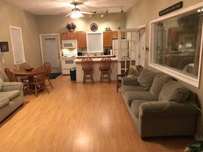 Foto del edificio - 390 Main St