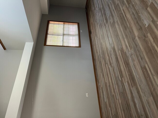 Foto del edificio - 3499 Willowview Ct