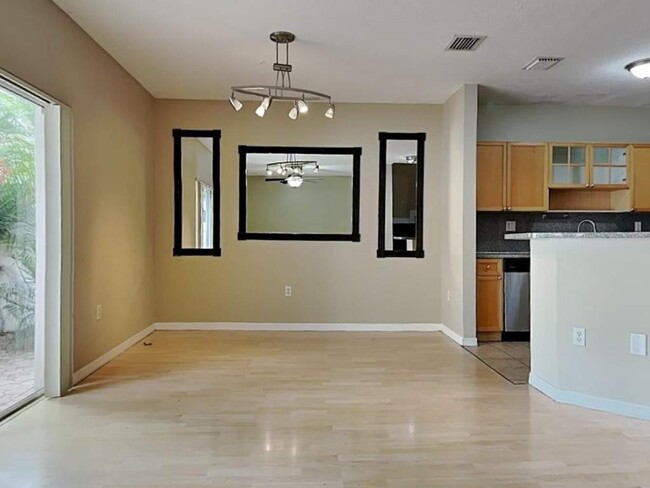 Building Photo - 12751 SW 28th Ct