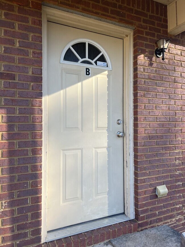 Building Photo - 122 Bo Drive