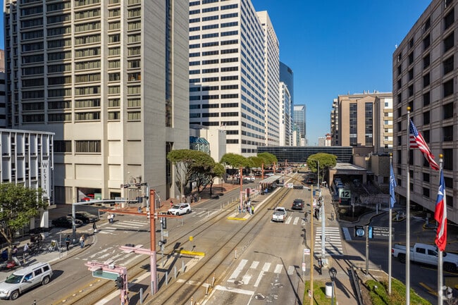 Public transportation is easily accessible in the Medical Center district.