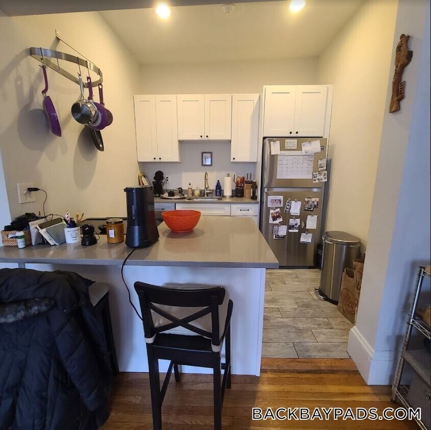 Foto principal - 499 Beacon St