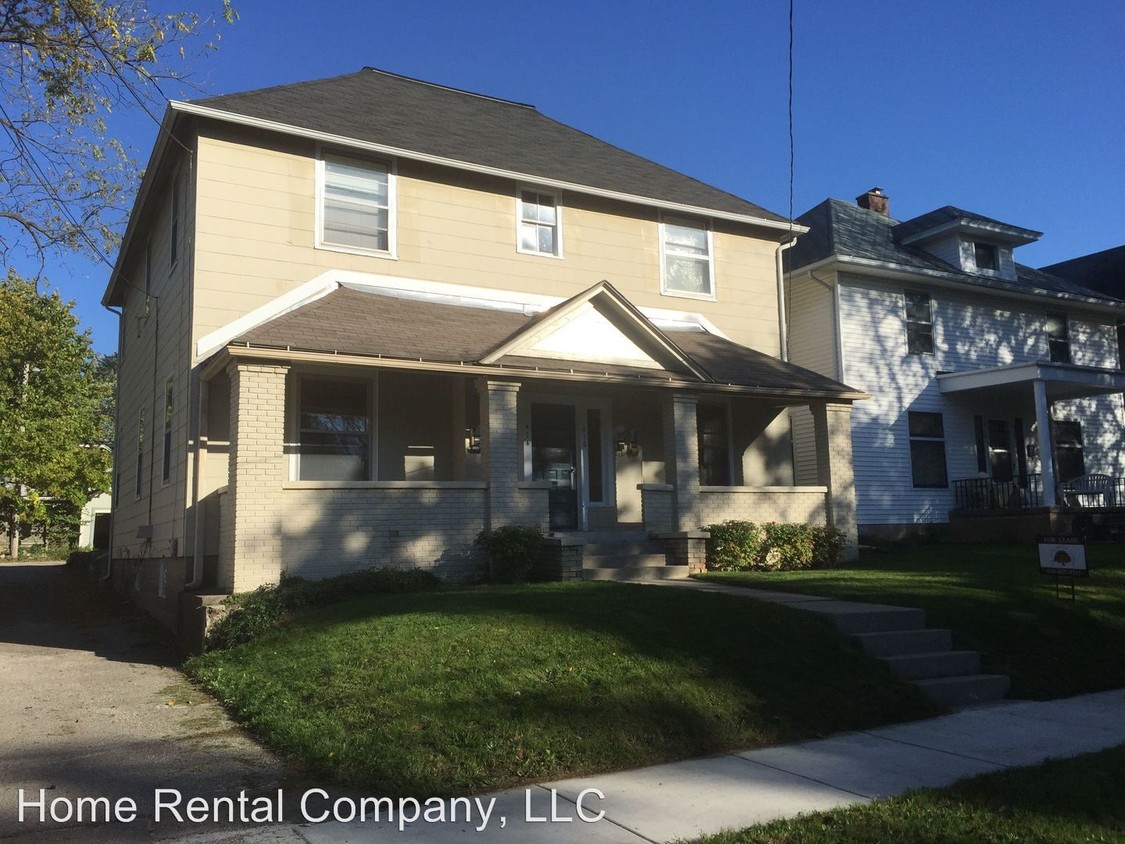 414 Gladstone Dr SE, East Grand Rapids, MI 49506 Condo for Rent in