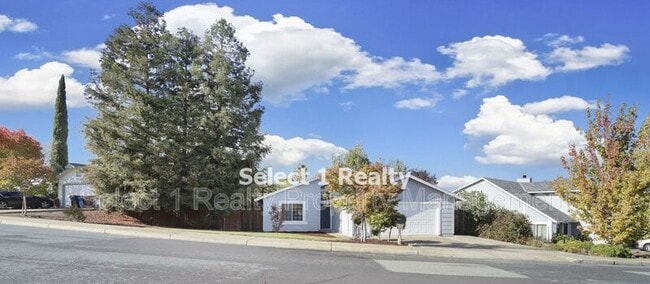 Building Photo - 4066 S Royal Links Cir
