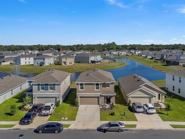 Foto del edificio - 3117 Rock Sound St